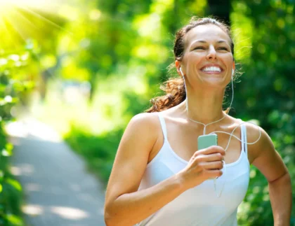 Women-smiles and take a long run with overall-health